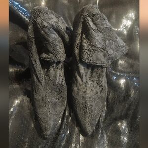 Elegant Black Lace Women's Shoes